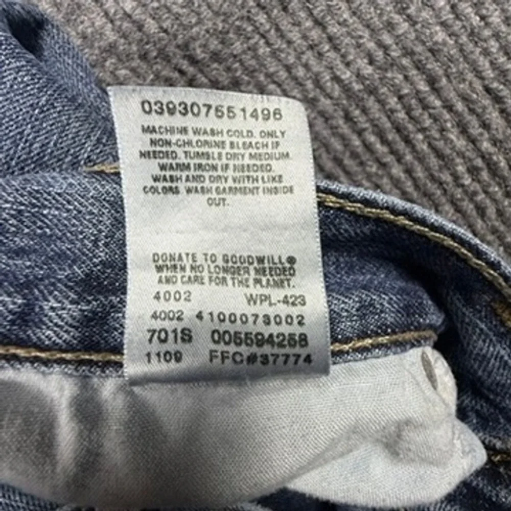 Levis 559 Relaxed Straight Jeans Mens 38x30 Blue Denim Medium Wash 00559-4258